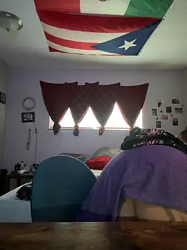 cloudy couple444 online show from September 28, 2025, 7:08 pm