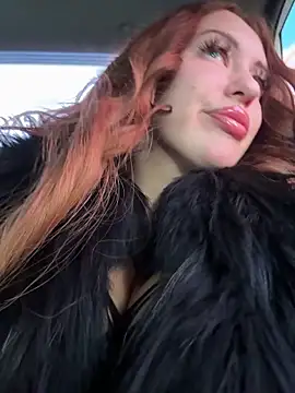 AndreaMood online show from October 21, 2025, 2:56 am