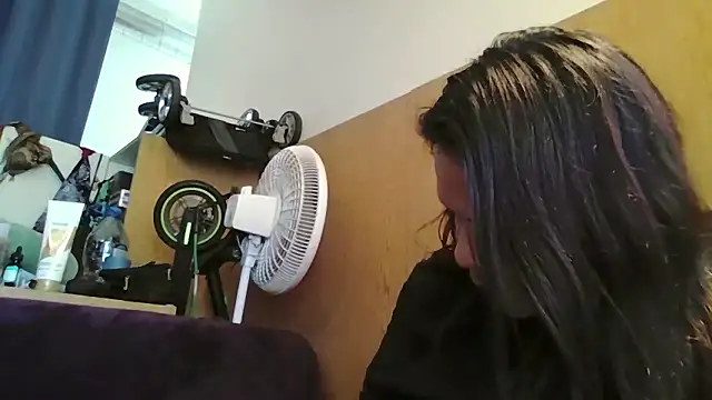 Dnasty408 online show from February 4, 2026, 9:42 pm