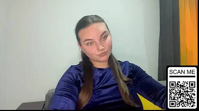 Dreamyblushfairy online show from September 29, 2025, 2:22 pm