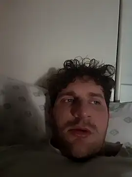 Snapshot of michemichemiche8 chatting on November 9, 2025, 9:18 am michemichemiche8 online show from November 9, 2025, 9:18 am