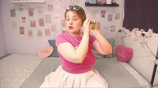 Snapshot of TessPleasure chatting on January 30, 2025, 4:48 am TessPleasure online show from January 30, 2025, 4:48 am