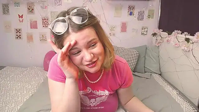 Snapshot of TessPleasure chatting on January 30, 2025, 10:50 am TessPleasure online show from January 30, 2025, 10:50 am