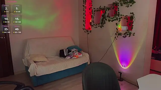 RobertAndLinela online show from April 15, 2026, 12:23 pm