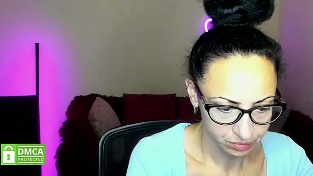 Arianasweety23 online show from October 5, 2025, 5:22 pm