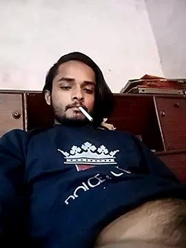 Snapshot of IamRentedBoybfriend chatting on December 27, 2024, 2:47 am IamRentedBoybfriend online show from December 27, 2024, 2:47 am