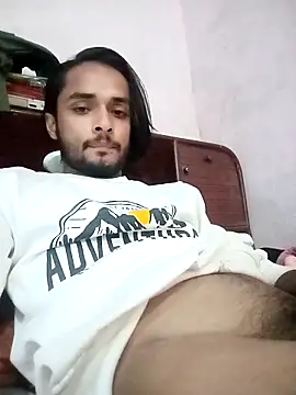 Snapshot of IamRentedBoybfriend chatting on December 30, 2024, 3:25 am IamRentedBoybfriend online show from December 30, 2024, 3:25 am