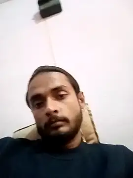 Snapshot of IamRentedBoybfriend chatting on January 23, 2025, 10:32 am IamRentedBoybfriend online show from January 23, 2025, 10:32 am