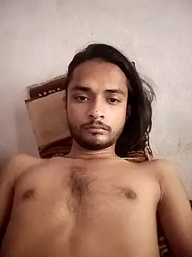 Snapshot of IamRentedBoybfriend chatting on March 13, 2025, 3:33 am IamRentedBoybfriend online show from March 13, 2025, 3:33 am