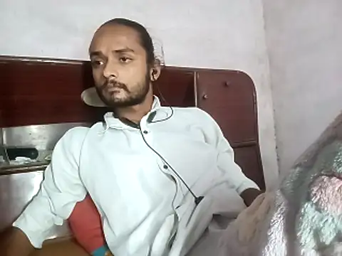 IamRentedBoybfriend online show from November 14, 2025, 9:02 pm