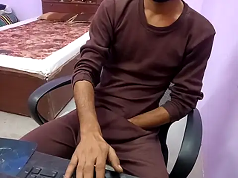 IamRentedBoybfriend online show from January 14, 2026, 2:28 am