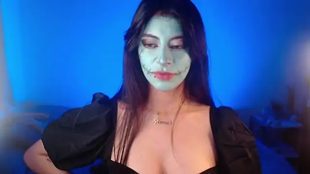 nala-saphir online show from November 1, 2025, 5:09 am