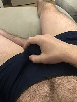 Snapshot of 22TT2295 chatting on December 29, 2024, 4:16 am 22TT2295 online show from December 29, 2024, 4:16 am