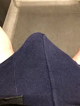 Snapshot of 22TT2295 chatting on January 16, 2025, 8:11 am 22TT2295 online show from January 16, 2025, 8:11 am