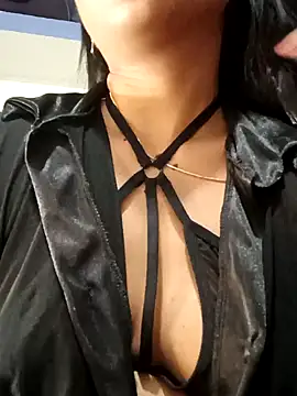 sexyhoney27 online show from February 6, 2025, 9:49 pm