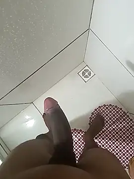 Budyy23 online show from April 19, 2026, 4:17 pm