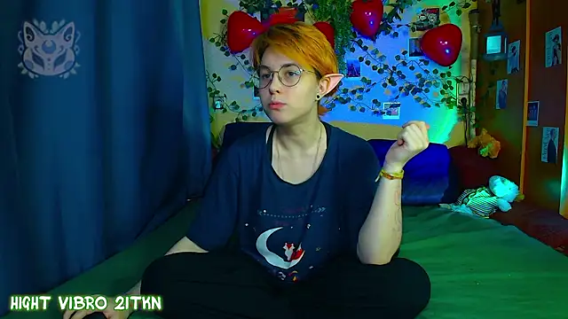 TrickyKitsune online show from March 7, 2026, 3:20 pm