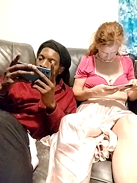 VelvetChocolate7 online show from November 14, 2025, 3:49 am