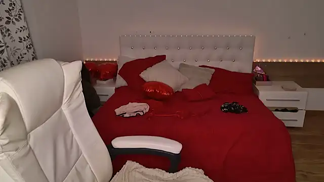 StellaFrost online show from March 1, 2025, 7:37 pm