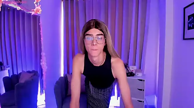 Snapshot of alahia_sweet chatting on January 18, 2025, 7:48 pm alahia sweet online show from January 18, 2025, 7:48 pm