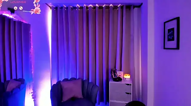 Snapshot of alahia_sweet chatting on January 22, 2025, 7:03 pm alahia sweet online show from January 22, 2025, 7:03 pm