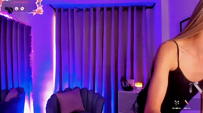 Snapshot of alahia_sweet chatting on January 24, 2025, 10:19 pm alahia sweet online show from January 24, 2025, 10:19 pm