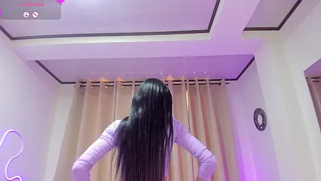 Snapshot of alahia_sweet chatting on September 12, 2025, 12:27 pm alahia sweet online show from September 12, 2025, 12:27 pm