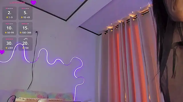 Snapshot of alahia_sweet chatting on October 24, 2025, 12:34 pm alahia sweet online show from October 24, 2025, 12:34 pm