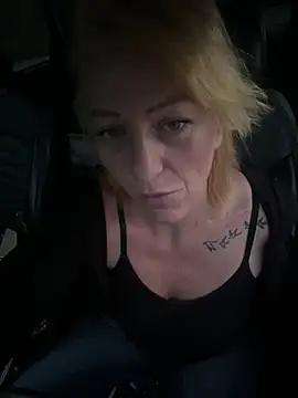 AlessasRoom online show from July 7, 2026, 9:46 am