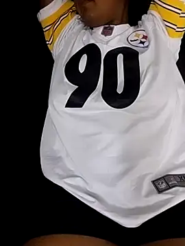 Queen-BD online show from October 25, 2025, 9:53 pm