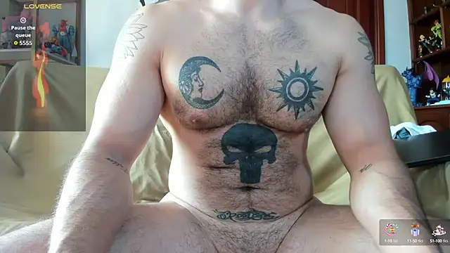 Snapshot of Lyon_White chatting on September 13, 2025, 12:38 pm Lyon White online show from September 13, 2025, 12:38 pm