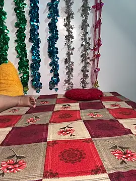 tanvihot2 online show from October 31, 2025, 5:03 pm