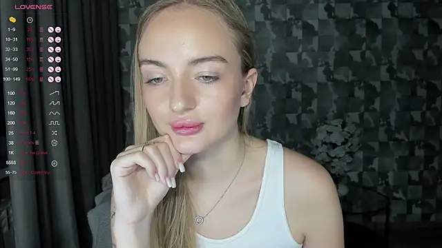 Snapshot of A_delina chatting on November 13, 2025, 3:33 pm A delina online show from November 13, 2025, 3:33 pm