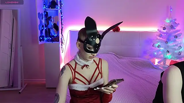 SOFYandMIKE online show from January 2, 2025, 8:35 pm