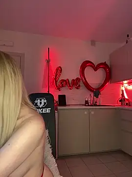 SOFYandMIKE online show from February 13, 2026, 8:49 pm