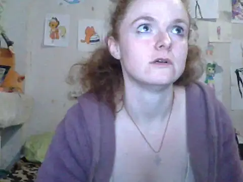 Snapshot of Rae_Jeannie chatting on March 17, 2025, 5:49 pm Rae Jeannie online show from March 17, 2025, 5:49 pm