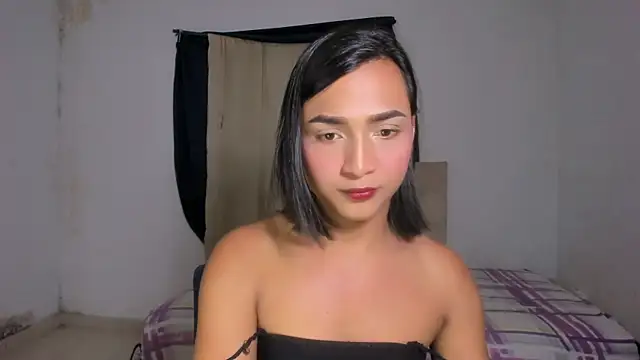 Snapshot of Miss_noah18 chatting on December 28, 2024, 8:47 pm Miss noah18 online show from December 28, 2024, 8:47 pm