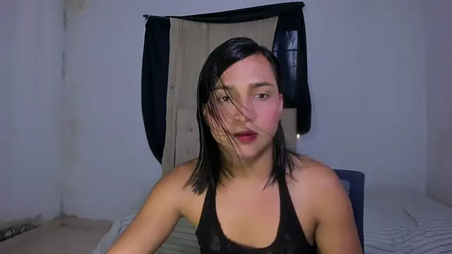 Snapshot of Miss_noah18 chatting on February 18, 2025, 7:09 pm Miss noah18 online show from February 18, 2025, 7:09 pm