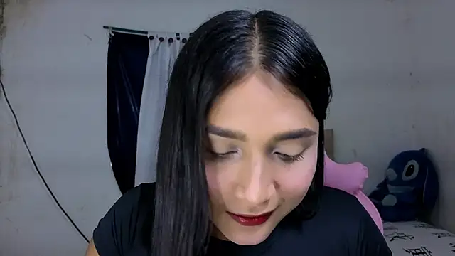 Snapshot of Miss_noah18 chatting on September 9, 2025, 8:19 pm Miss noah18 online show from September 9, 2025, 8:19 pm