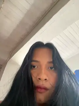 Ninabrunette18 online show from March 13, 2025, 6:26 am