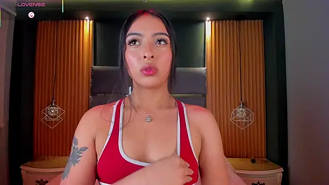 Camila dupont online show from September 16, 2025, 4:02 am