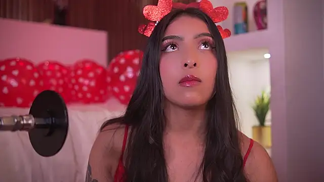 Camila dupont online show from February 14, 2026, 4:09 am