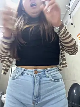 lunagonzales lima 2007 online show from January 7, 2026, 5:26 pm