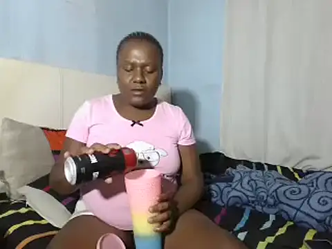 ThamiXX online show from January 15, 2025, 8:58 pm