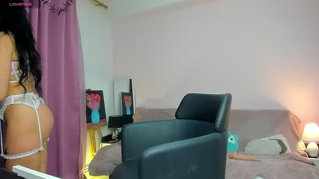 Snapshot of LexyBrianna chatting on January 3, 2025, 10:29 pm LexyBrianna online show from January 3, 2025, 10:29 pm