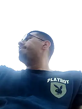 k1oudE online show from March 22, 2025, 6:03 pm