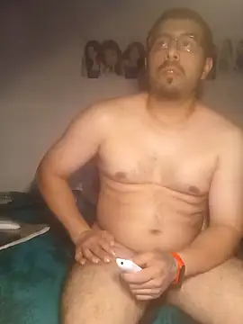 k1oudE online show from October 4, 2025, 10:13 am