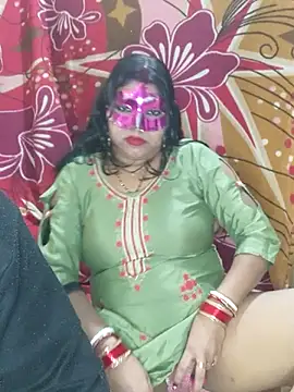 Hot muskaan online show from January 15, 2025, 11:00 am