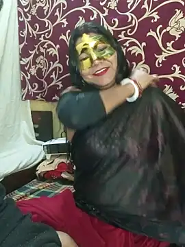 Hot muskaan online show from January 28, 2025, 6:39 pm