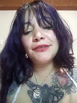 Miss Amelie online show from March 1, 2025, 8:13 am